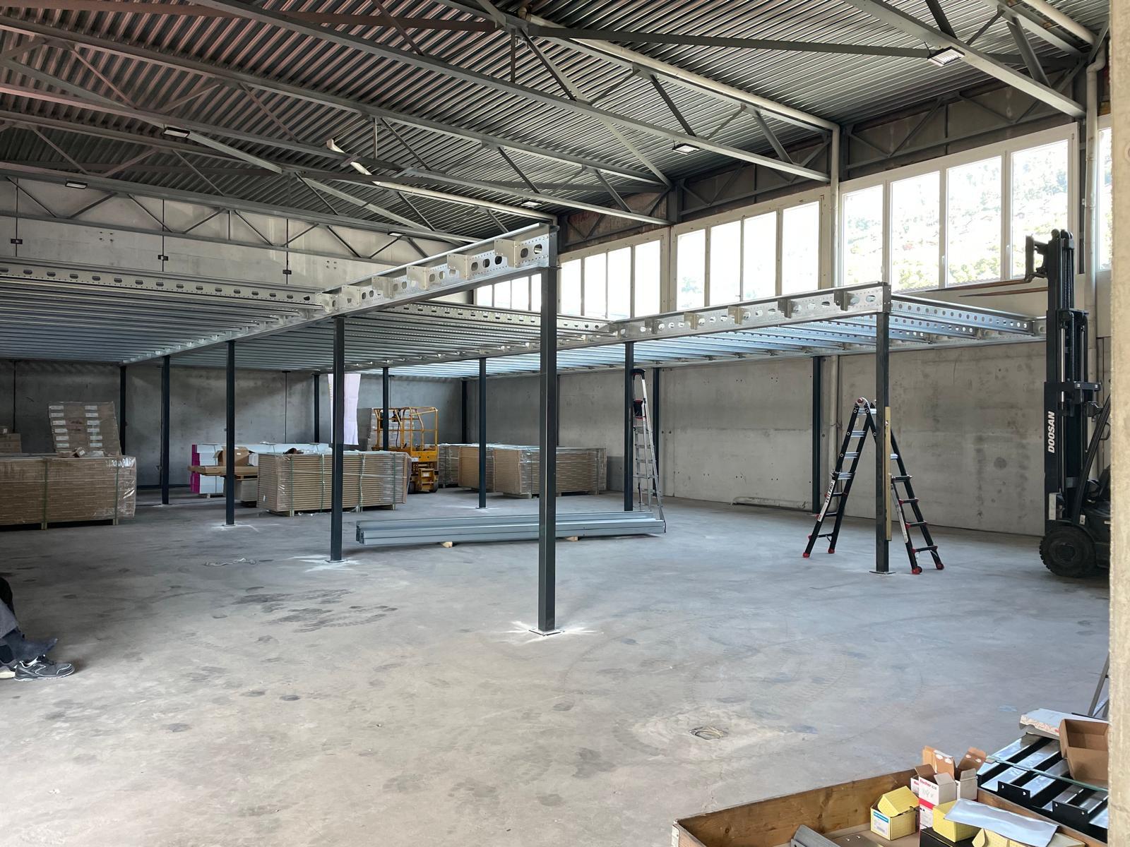 Mezzanine & metal carriers reference photo 11