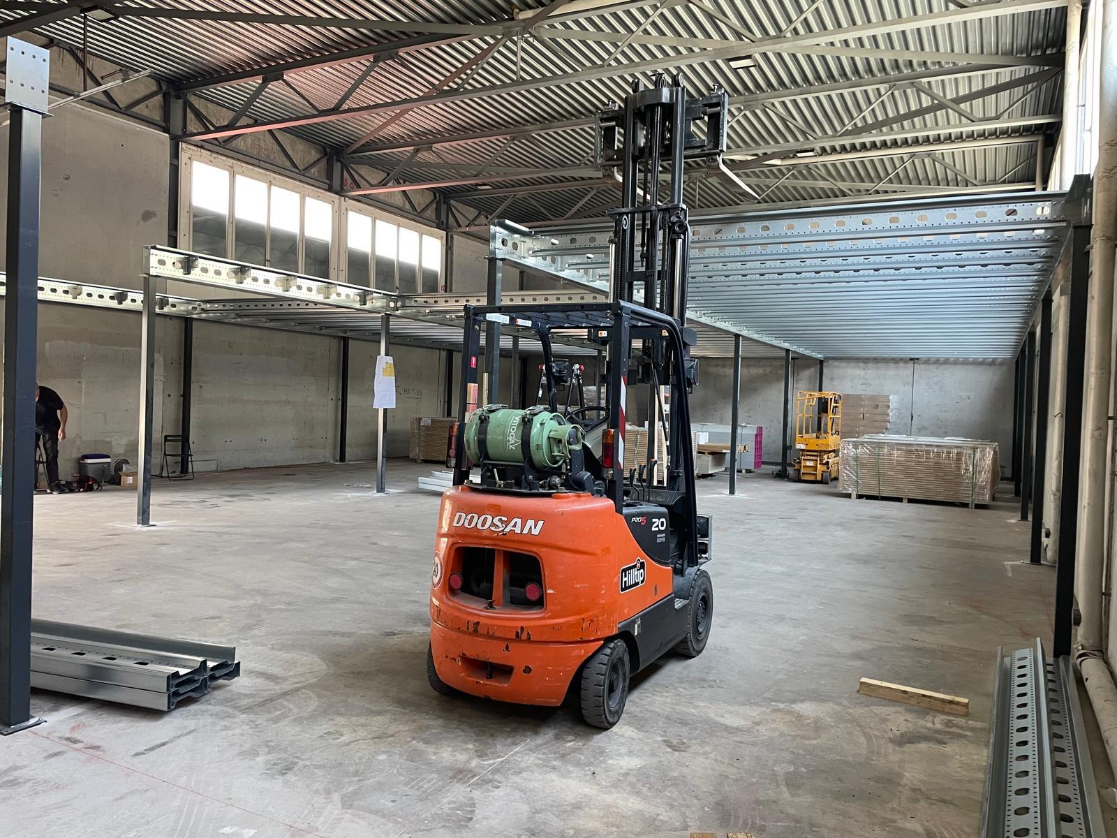 Mezzanine & metal carriers reference photo 8