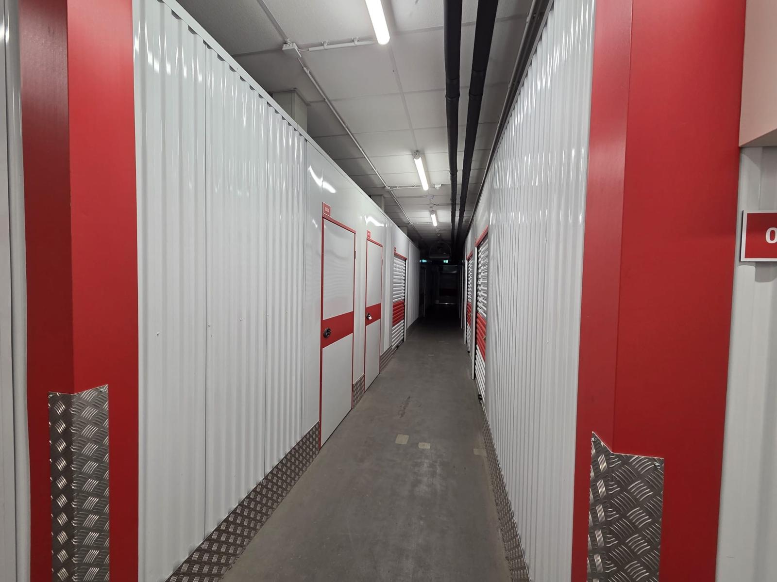 Self-storage facilities reference photo 14